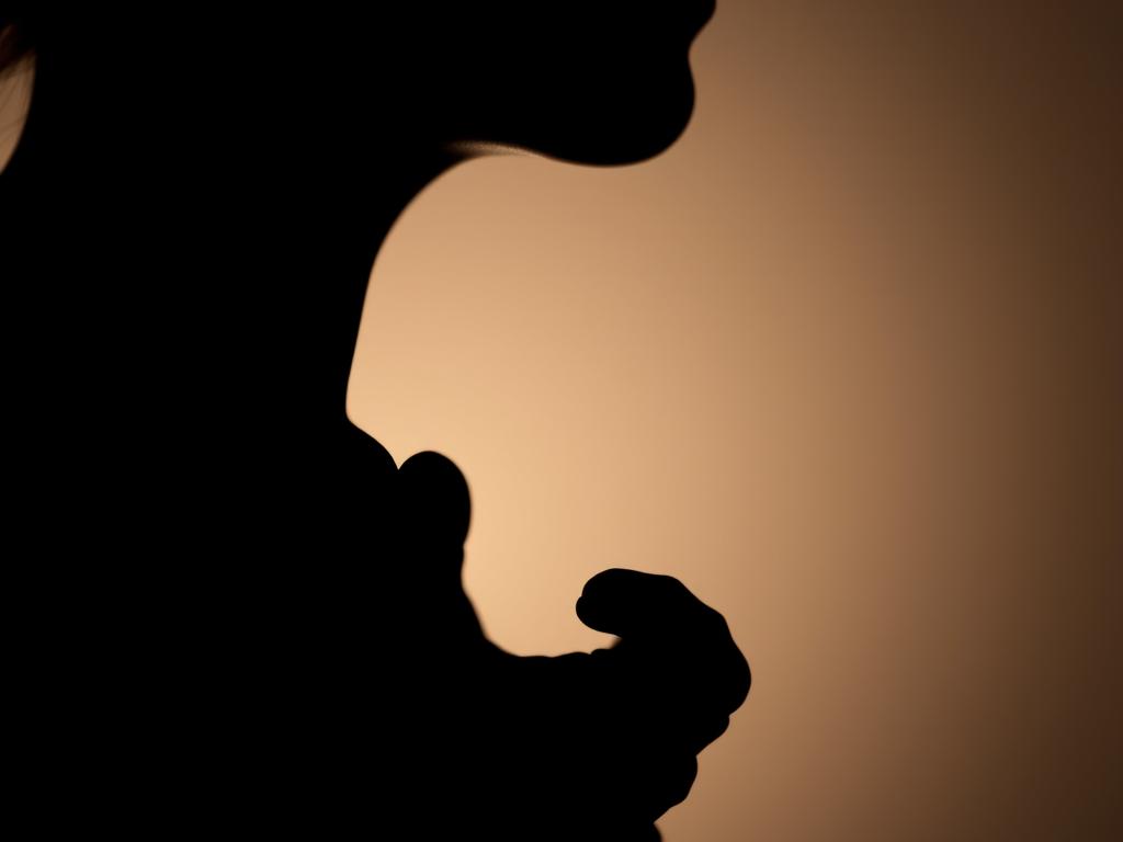 Eine Person Die Mit Ihrem Kind Spielt Und Auf Dem Rücken Ihre